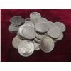 Image 1 : 28 Canadian 25¢ Coins