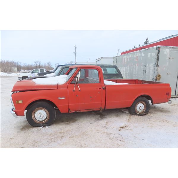 1970s GMC 2500 Custom, Standard Transmission, No TOD