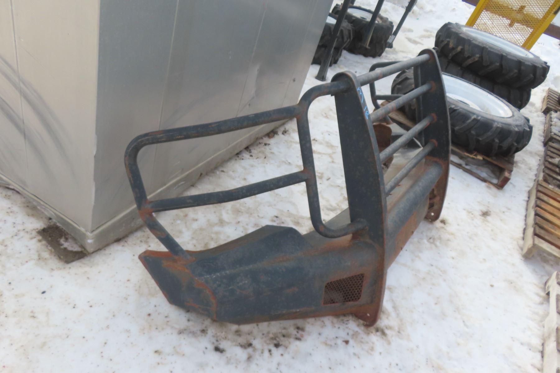Front Brush/Moose Guard for 250 or 350 Series Pickup Truck