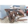 Image 4 : LOG Forks with Grapple, Volvo L70-110