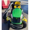 Image 2 : John Deere D170 54" Lawn Tractor