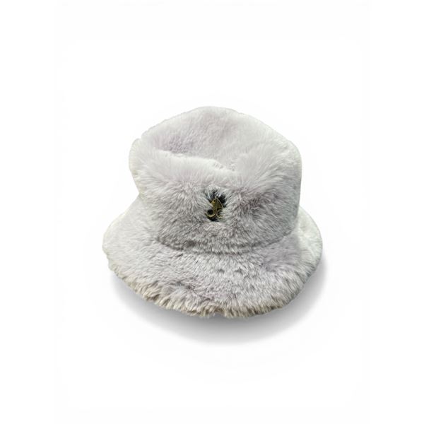 NEW Moose Knuckles Canada Black Women Olympic Beanie - R.V. $ 195 (No COA)