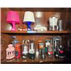Image 1 : 2 Shelves of Various Lanterns, Flashlights, & Table Lamps