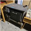 Image 2 : Vintage Cast Iron Wood Cook Stove / Wood Burning Range