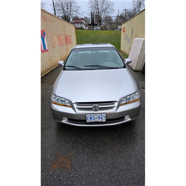 1998 Honda Accord - 102k km - VIN# 1HGCG5655WA806140 - More Details to Come