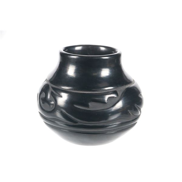 Legoria Tafoya (Santa Clara, 1911-1984) Blackware