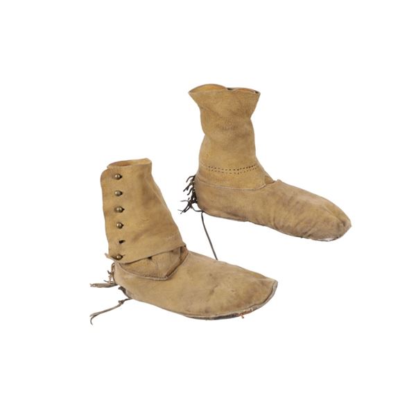 Blackfeet Chief Little Dog Owned Hide Moccasins