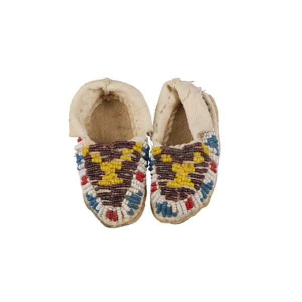 Little Crow Sioux Moccasins 1910 ex-C.M. Russell