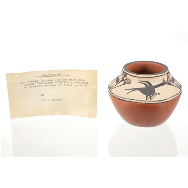 Irene Herrera (Zia, b. 1942) Signed Pottery Olla
