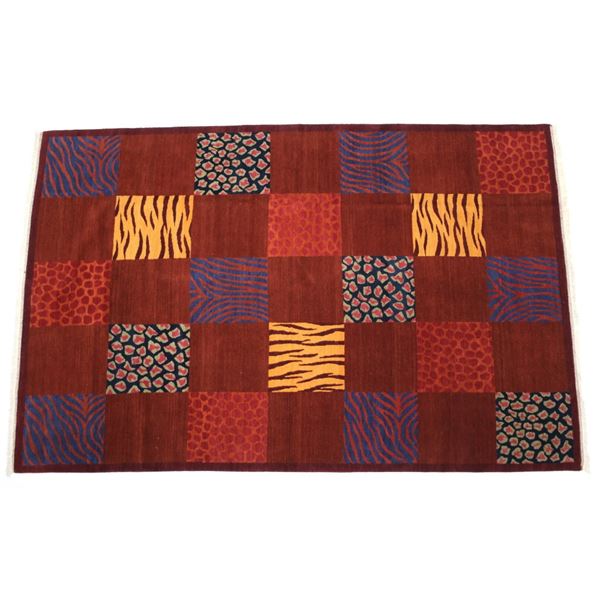 Nepalese Wool Hand Knotted Fine Weave Area Rug