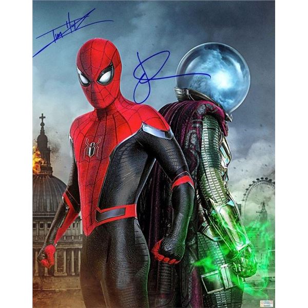 Spider-Man: Far From Home Tom Holland and Jake Gyllenhaal signed movie photo