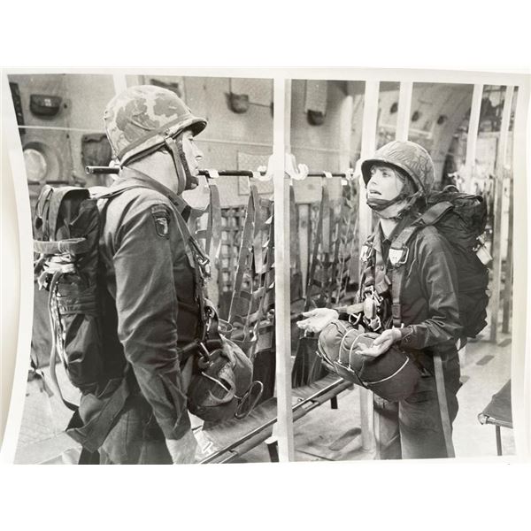 Private Benjamin Goldie Hawn unsigned movie photo