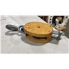 Image 3 : 3 VINTAGE MARITIME WOODEN BLOCK PULLEYS