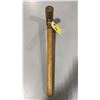 Image 2 : VINTAGE WOOD HANDLED BRASS HAMMER