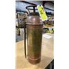 Image 1 : AMERICAN LAFRANCE FIRE ENGINE COMPANY ALERT 2.5GAL COPPER/BRASS ANTIQUE SODA-ACID FIRE EXTINGUISHER