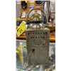 Image 3 : ANTIQUE BRASS BINNACLE LANTERN LAMP