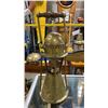 Image 2 : ANTIQUE BRASS HANDHELD SHIP LANTERN
