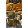 Image 1 : ANTIQUE BRASS BINNACLE GIMBALLED COMPASS