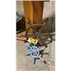 Image 1 : VINTAGE WHEEL SHUT OFF VALVE & SMALL DECORATIVE CAPTAINS WHEEL