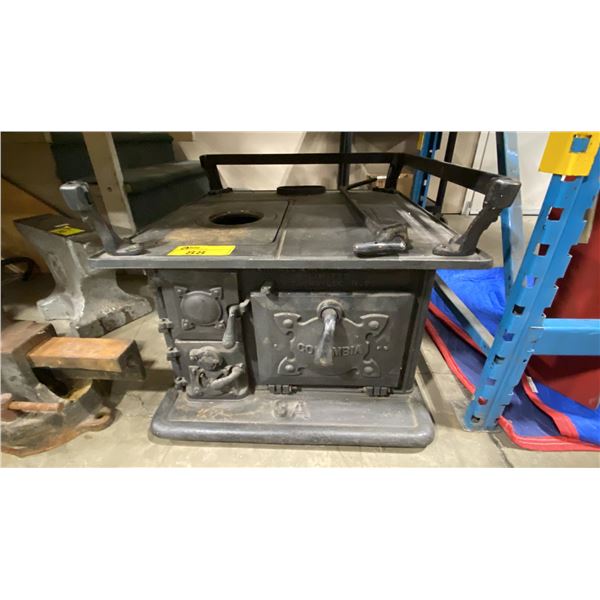 ANTIQUE COLUMBIA 3A CAST IRON MARINE WOOD BURNING STOVE