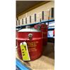 Image 3 : 2 RED VINTAGE JOHNSON ROSE & CO. METAL GASOLINE CANISTERS