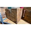 Image 3 : 4 VINTAGE COLLECTABLE WOODEN CRATES