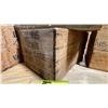 Image 4 : 4 VINTAGE COLLECTABLE WOODEN CRATES