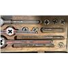 Image 2 : VINTAGE TAP AND DIE SET