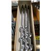 Image 2 : 4 BOXES OF ASSORTED VINTAGE IRWIN BRACE SHANK DRILL BITS