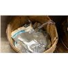 Image 2 : SMALL WOODEN BARREL OF ASSORTED MARINE HARDWARE