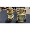 Image 2 : 2 BRASS COLLECTABLE OIL LANTERNS - TOPLIGHT & ANKERLIGHT