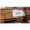 Image 3 : VINTAGE WEMPE CHRONOMETERWERKE VINTAGE MARINE CHRONOMETER IN WOODEN CASE