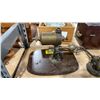 Image 2 : ANTIQUE SWIFT STEAM ENGINE OIL LUBRICATOR MOUNTED ON WOODEN BASE