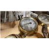 Image 4 : 5 ASSORTED VINTAGE BRASS PRESSURE GAUGES