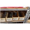 Image 4 : SHELF OF ASSORTED GALVANIZED VINTAGE MARINE HARDWARE
