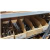 Image 4 : SHELF OF ASSORTED GALVANIZED VINTAGE MARINE HARDWARE