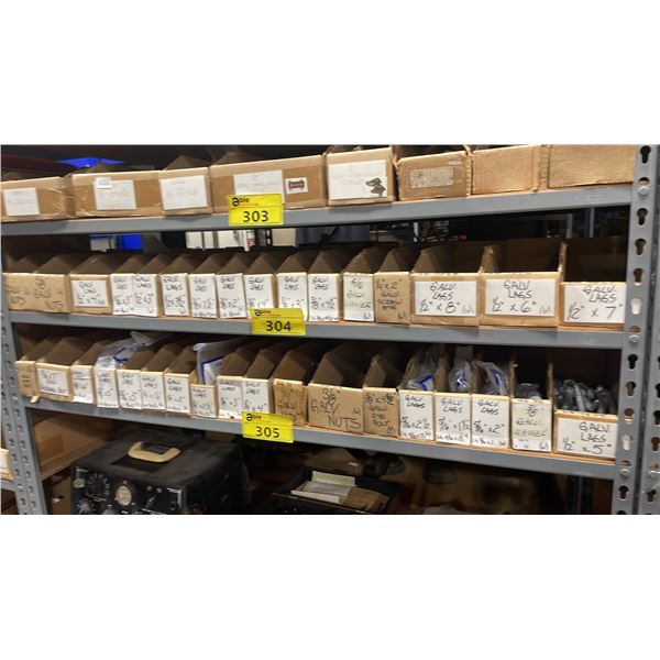 SHELF OF ASSORTED GALVANIZED VINTAGE MARINE HARDWARE