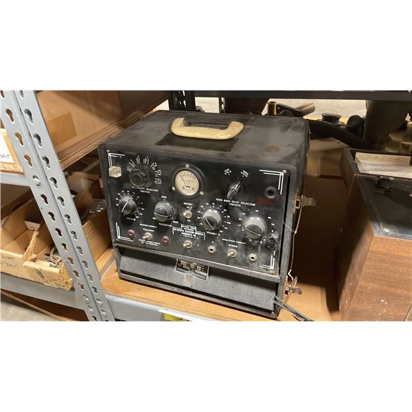 MCINTOSH ELECTRO-MEDICAL PRODUCTS CO. MODEL 5300 ELECTROTHERAPY MACHINE