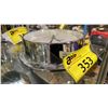 Image 3 : WEEMS & PLATH 642000 CHROME ENDURANCE 145 RADIO CONTROLLED CLOCK
