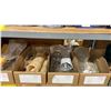 Image 2 : SHELF OF ASSORTED VINTAGE GLASS CHIMNEYS