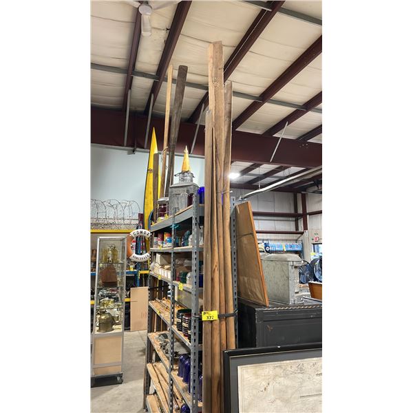 4 ASSORTED SINGLE WOOD VINTAGE OARS