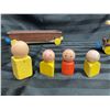 Image 12 : FISHER-PRICE LITTLE PEOPLE LOT - VERY OLD WOODEN TRAIN (INTERNAL REFERENCE: W)
