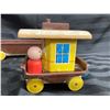Image 8 : FISHER-PRICE LITTLE PEOPLE LOT - VERY OLD WOODEN TRAIN (INTERNAL REFERENCE: W)
