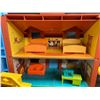 Image 4 : FISHER-PRICE LITTLE PEOPLE LOT - HOUSE THAT OPENS UP (INTERNAL REFERENCE: M)