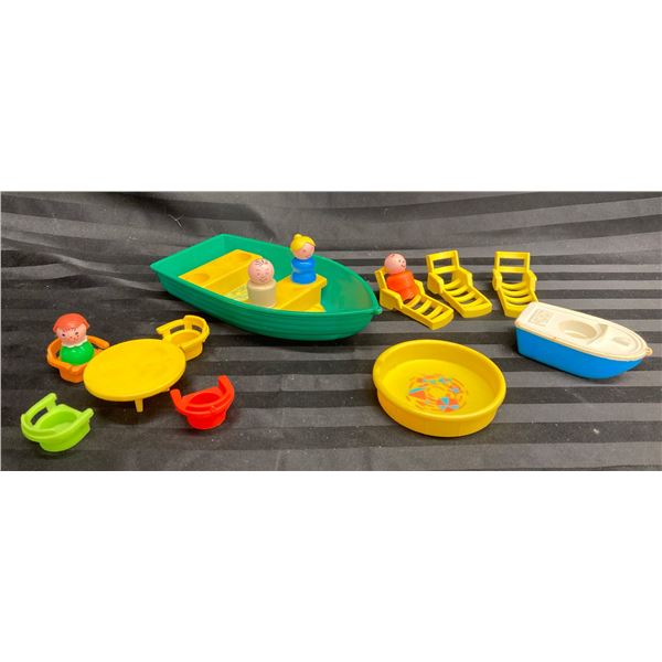FISHER-PRICE LITTLE PEOPLE LOT - BOATING/LOUNGING (INTERNAL REFERENCE: G)