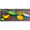 Image 1 : FISHER-PRICE LITTLE PEOPLE LOT - BOATING/LOUNGING (INTERNAL REFERENCE: G)