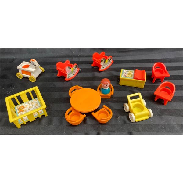 FISHER-PRICE LITTLE PEOPLE LOT - NURSERY LOT #2 (INTERNAL REFERENCE: P)