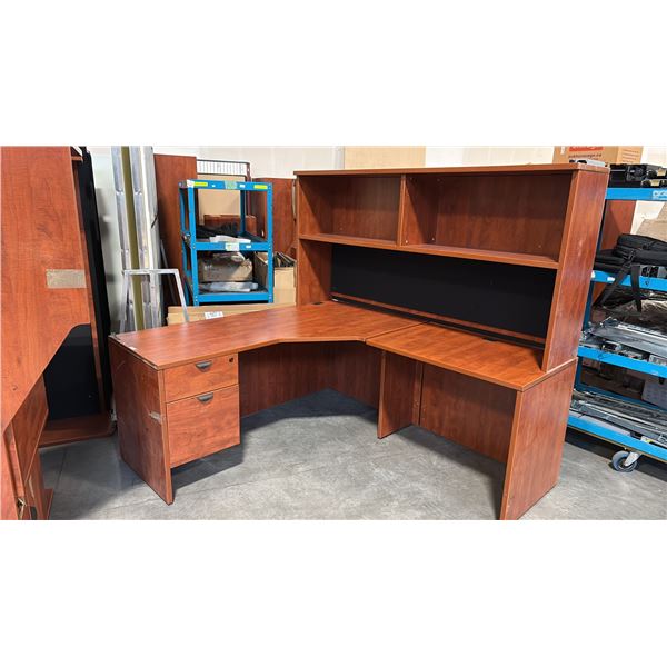 CHERRY 5.5' X 5.5' CORNER COMPUTER DESK