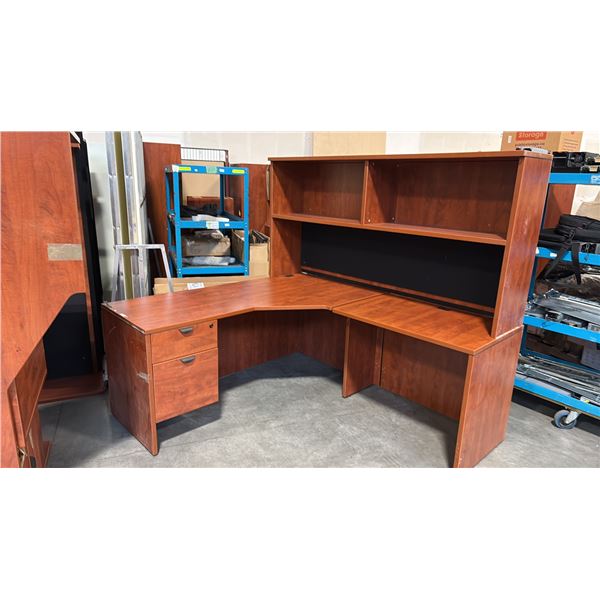 CHERRY 5.5' X 5.5' CORNER COMPUTER DESK