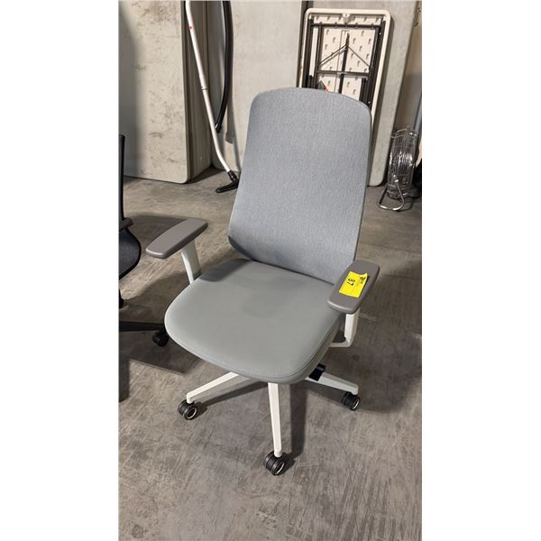 GREY DEMETER MID-BACK TASK CHAIR